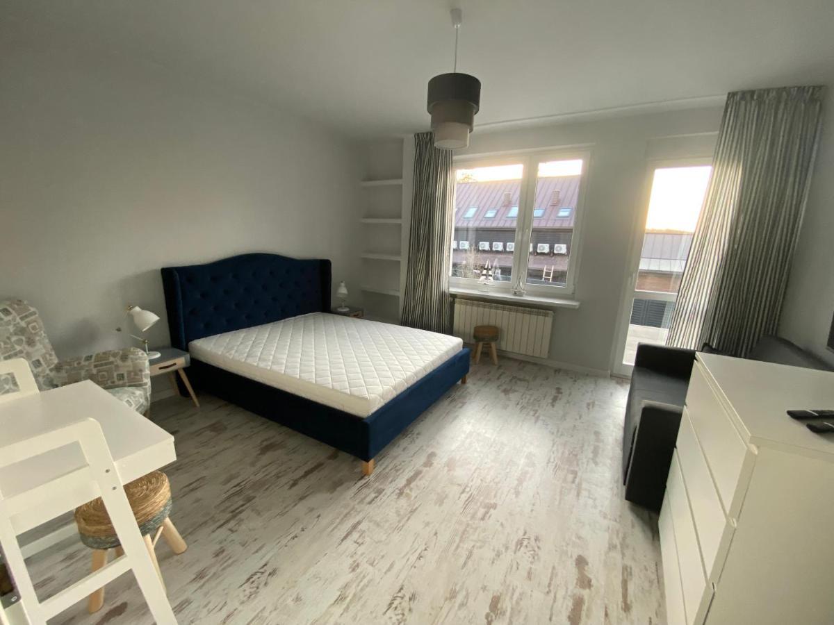 Apartament Nad Jeziorem Bialym アウグストゥフ エクステリア 写真